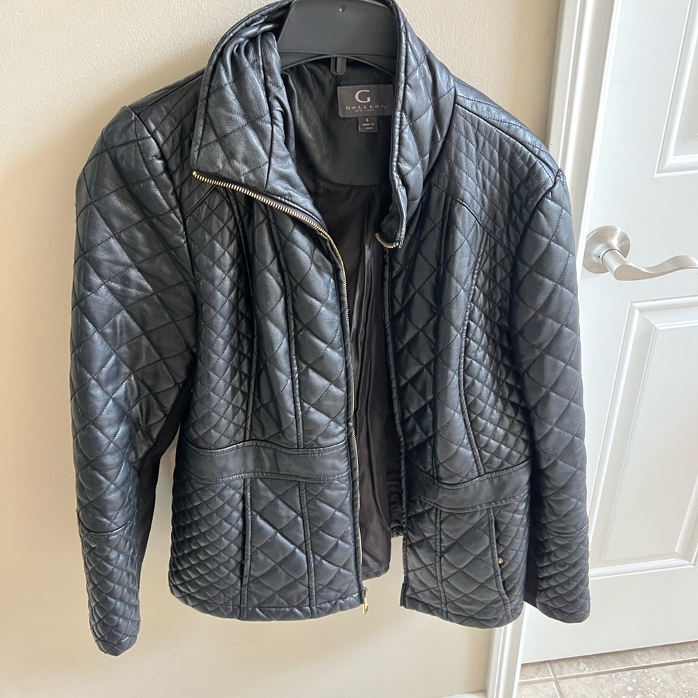 GALLERY FAUX LEATHER JACKET L